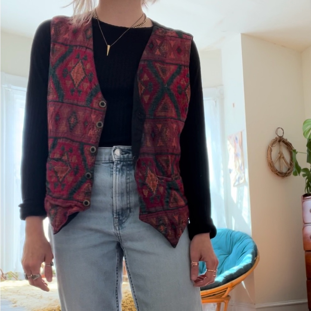 Vintage multicolored vest